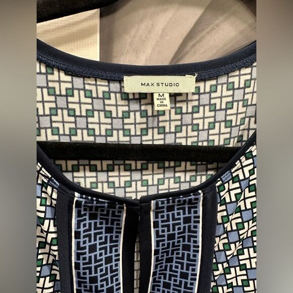 Max Studo, Sleeveless Shift Mini Dress, M - Picture 8 of 10